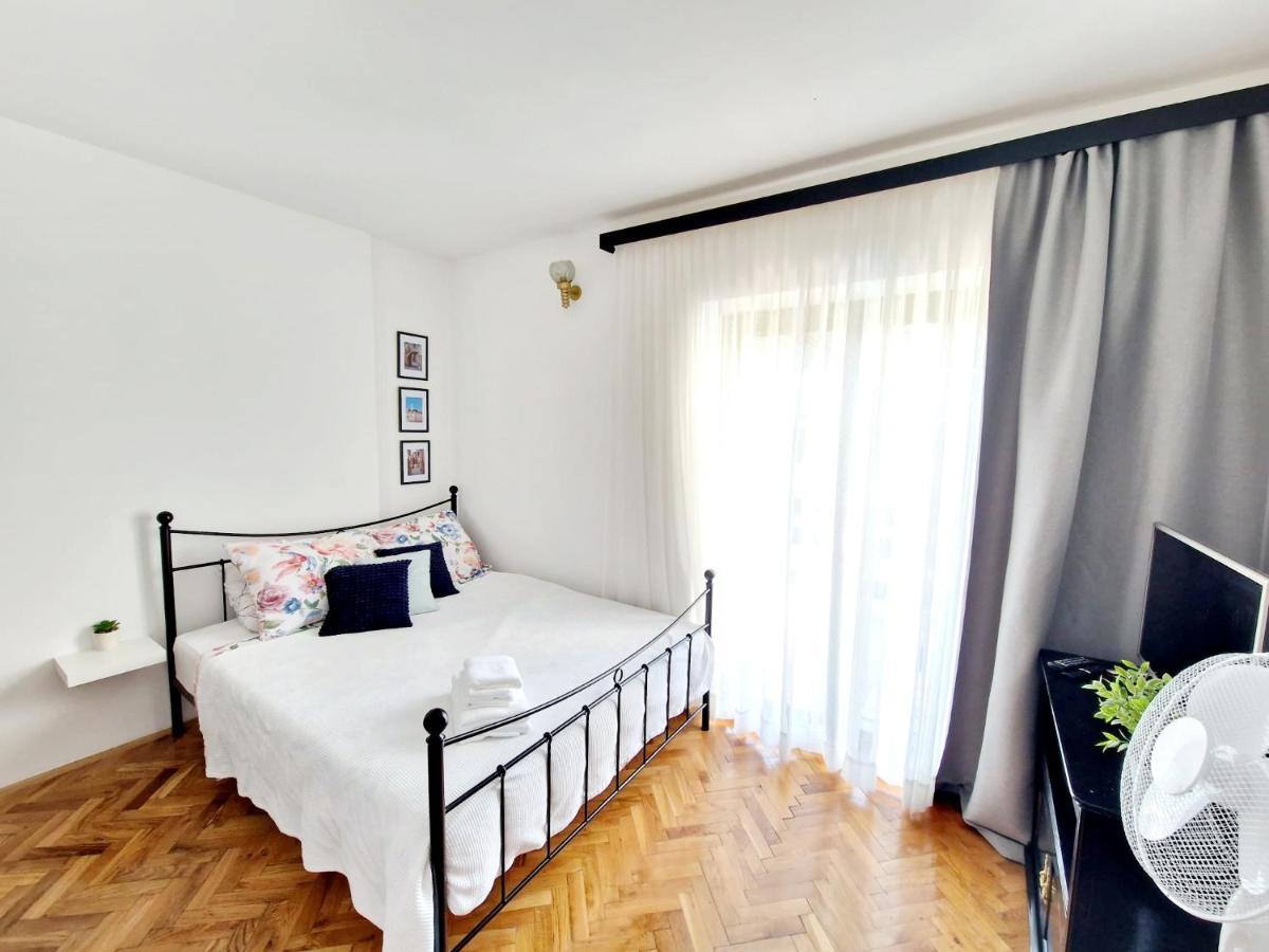 Apartments Figa โรวีน ภายนอก รูปภาพ